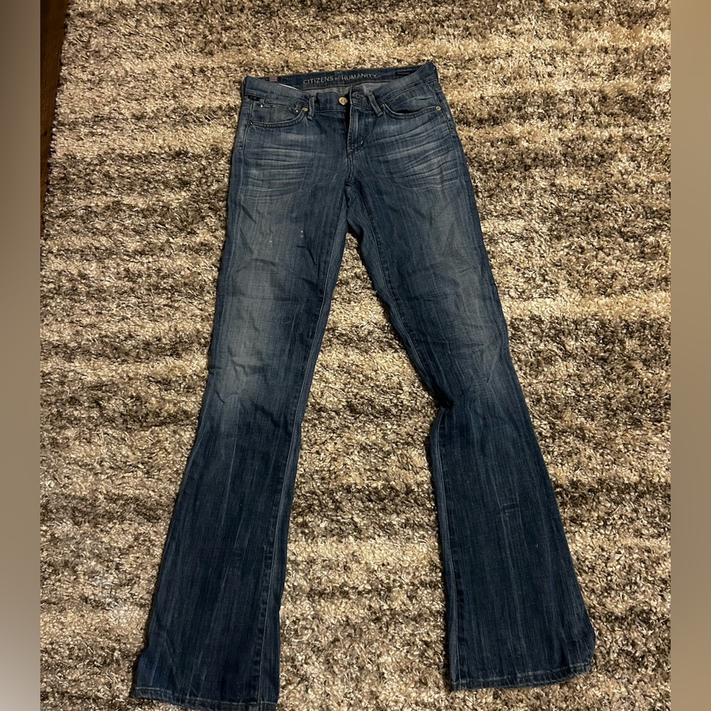 Women’s jeans